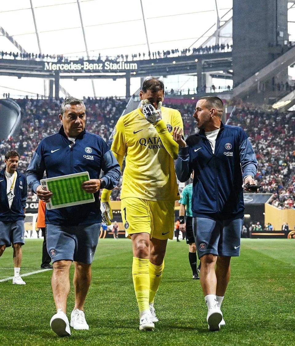  詹姆斯新秀集锦 